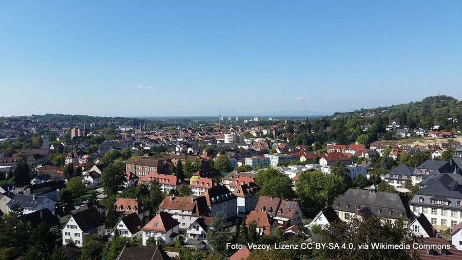 Abbildung: Die Stadt Lahr im Ortenaukreis vom Krankenhaus aus gesehen
